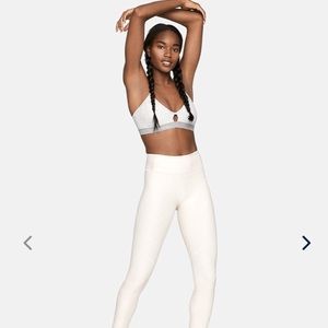 Outdoor Voices oatmeal warmup legging size large